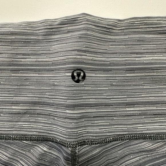 Lululemon Athletica Gray Leggings High-Waisted Stretch - Picture 4 of 4